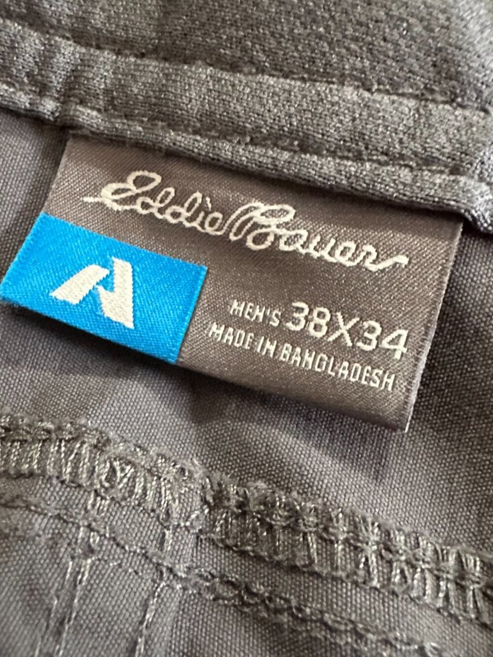 Eddie Bauer First Ascent Guide Pro Pants Gray Cargo Hike Climb Mens 38x34 - Picture 5 of 6